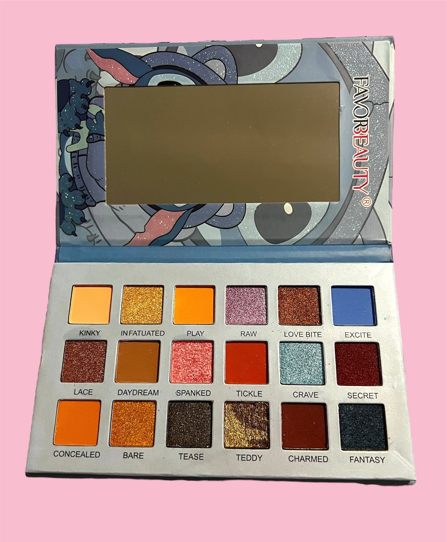 Stitch eyeshadow palette