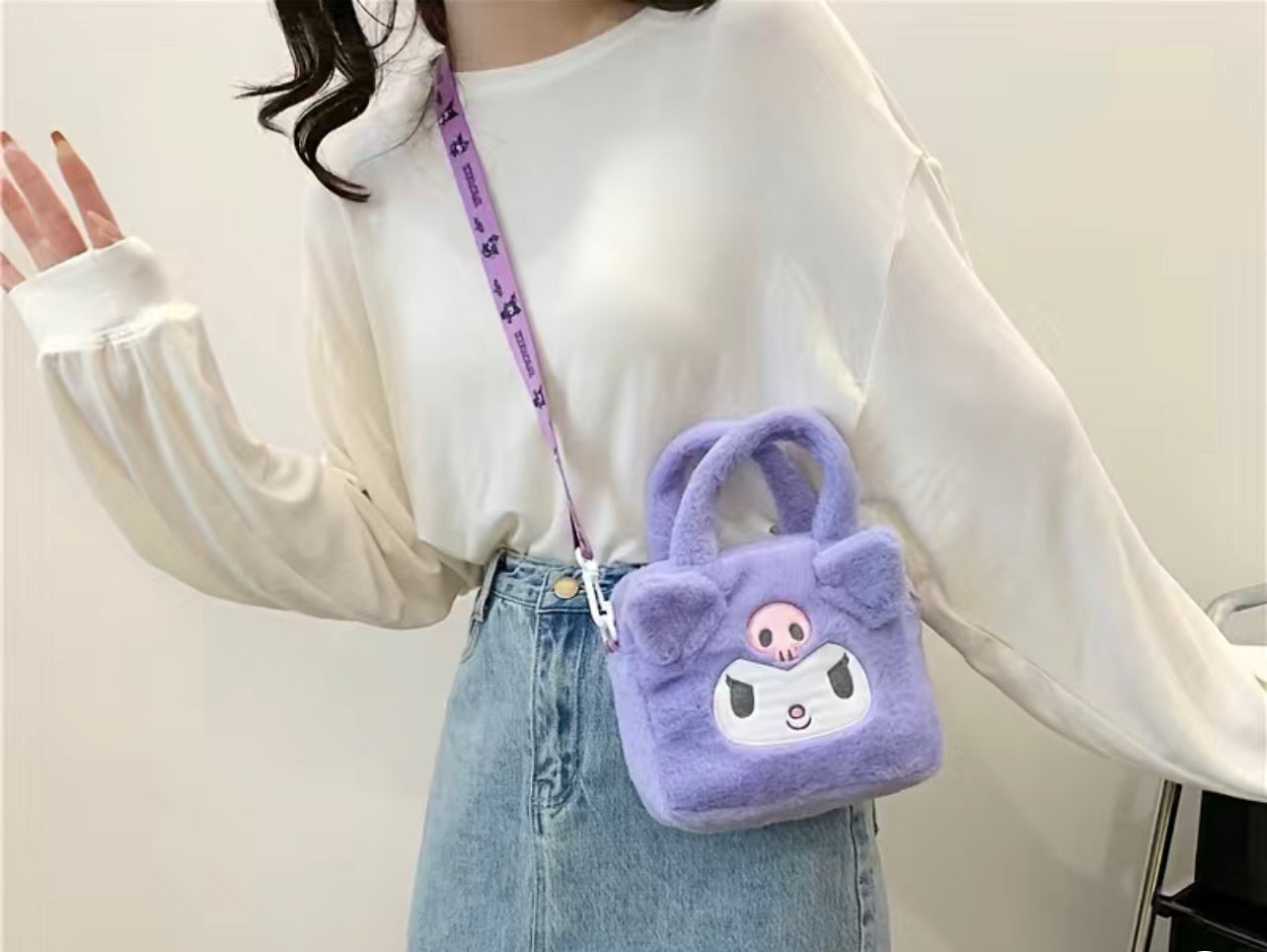 Kuromi Handbag . Sanrio character