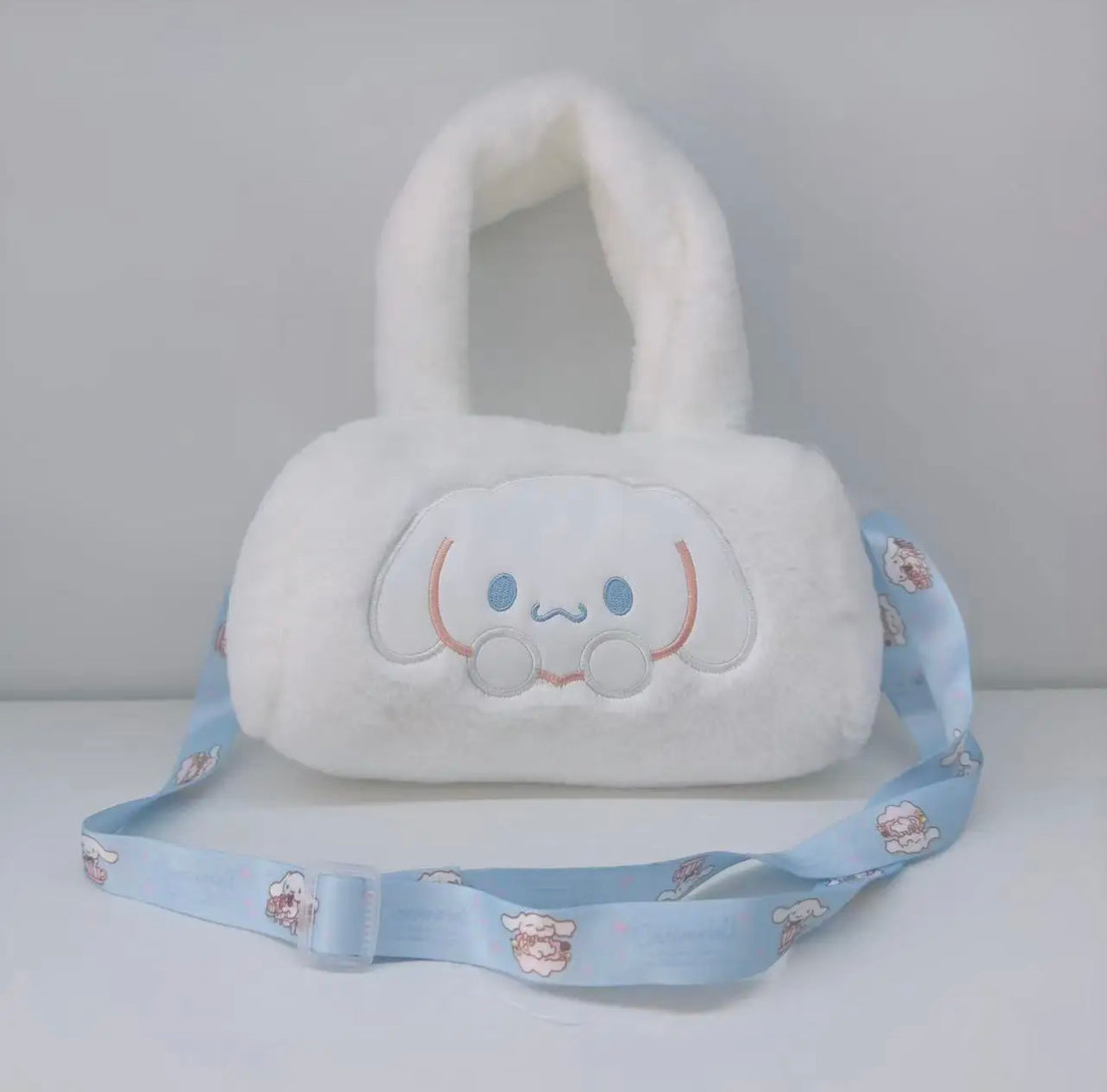 Beautiful Sanrio characters crossbody