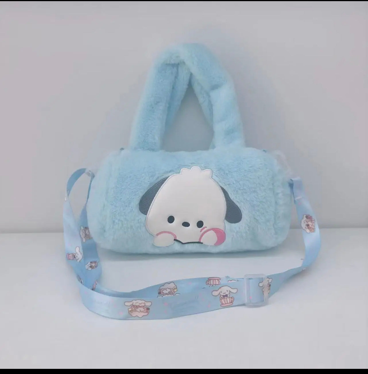 Beautiful Sanrio characters crossbody